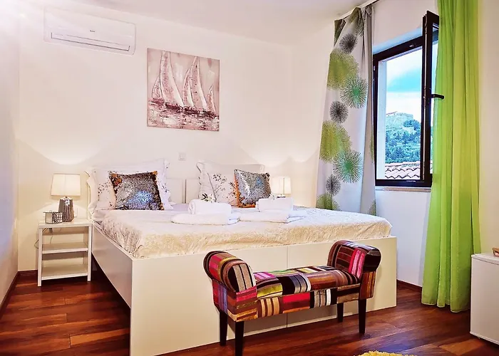 Apartment Ante Hvar Town