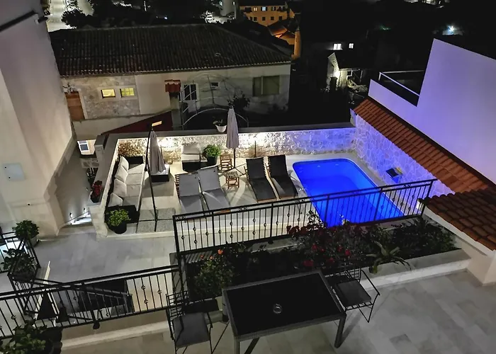 Apartment Ante Hvar Town