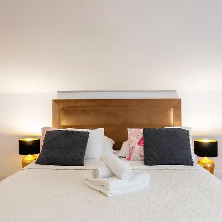 Ante Apartment