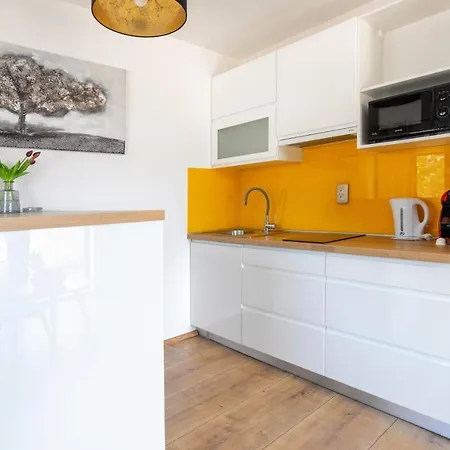 Apartment Ante *
