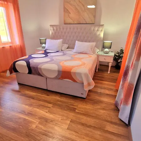 Ante Apartment