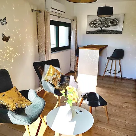 דירה Ante חוואר